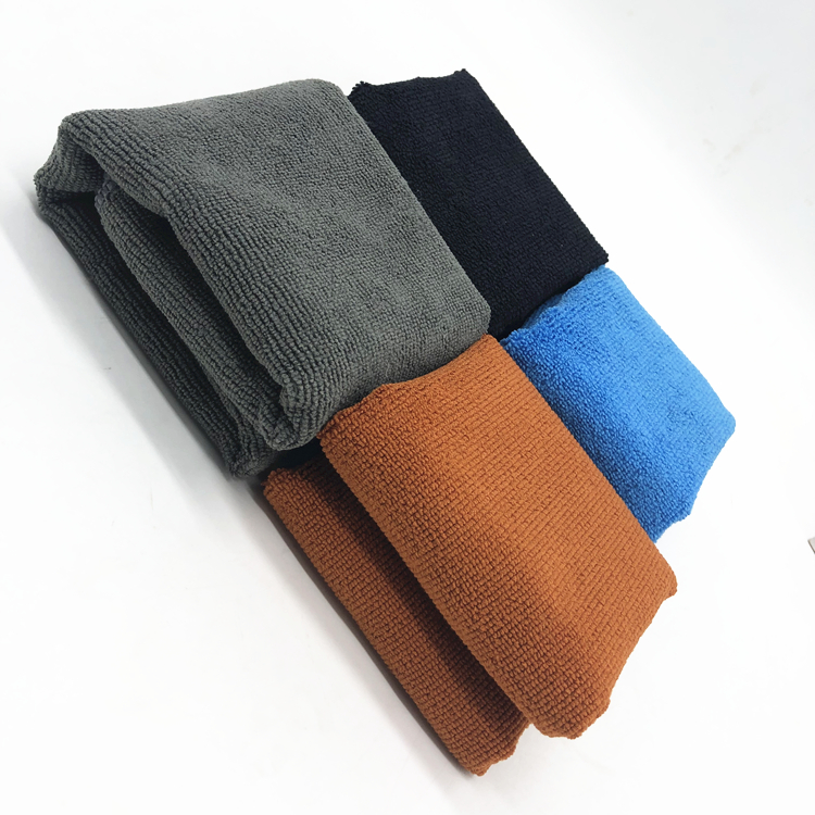 Car Washing and Drying Towel Microfiber Polyester Warp Knitting Cloth Stitching Edge Featured Image